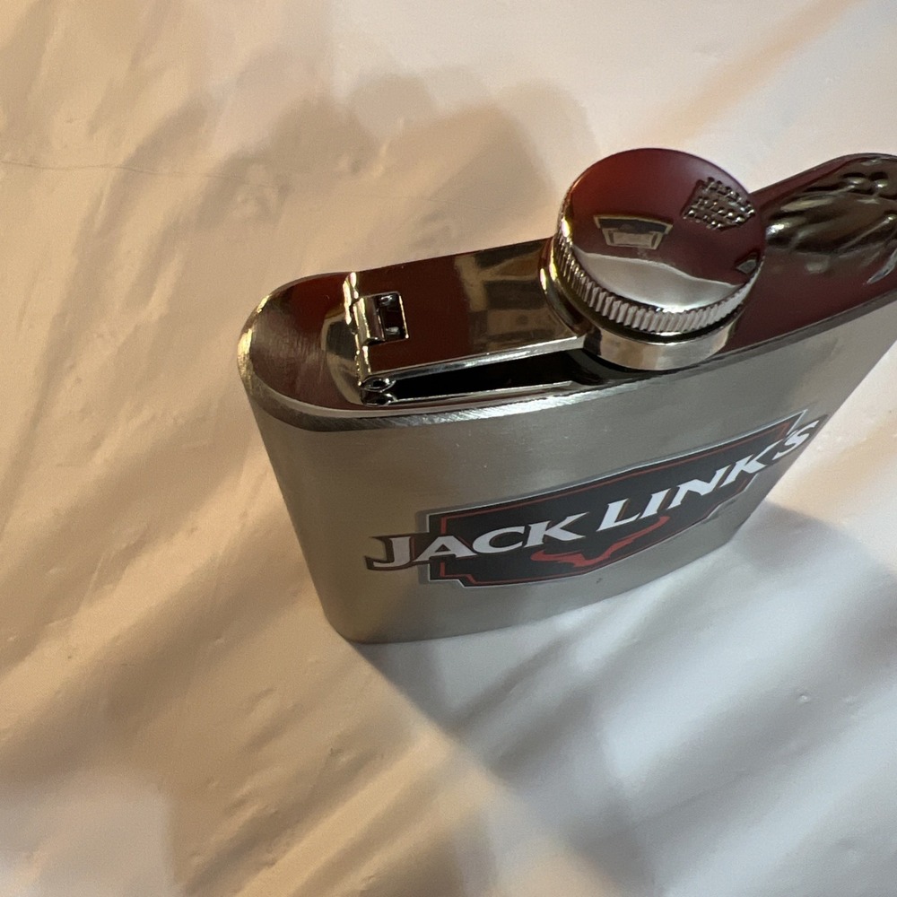 Jack Links Flask Missing Pin - Picture 4 of 5